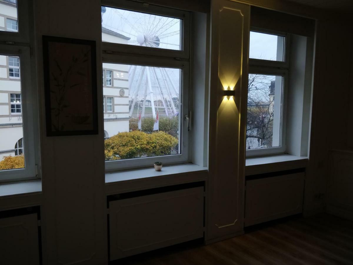 Avi Burgplatz Apartment